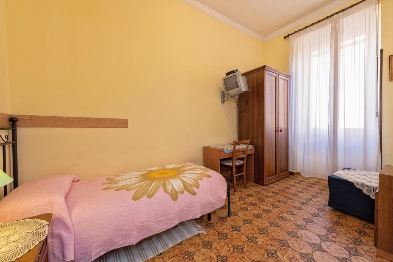 A Vinicius Et Mita Bed & Breakfast Roma Dış mekan fotoğraf