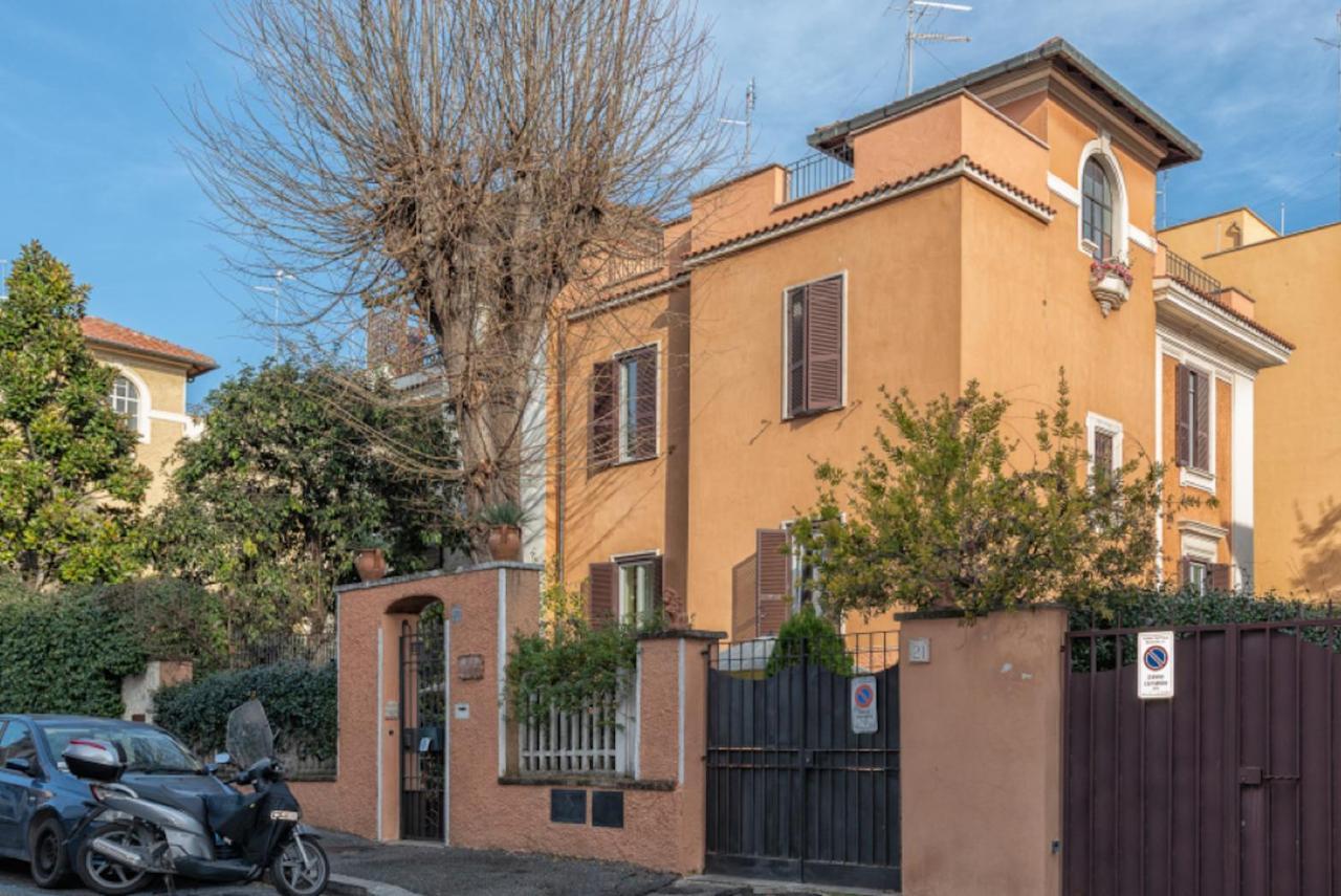 A Vinicius Et Mita Bed & Breakfast Roma Dış mekan fotoğraf