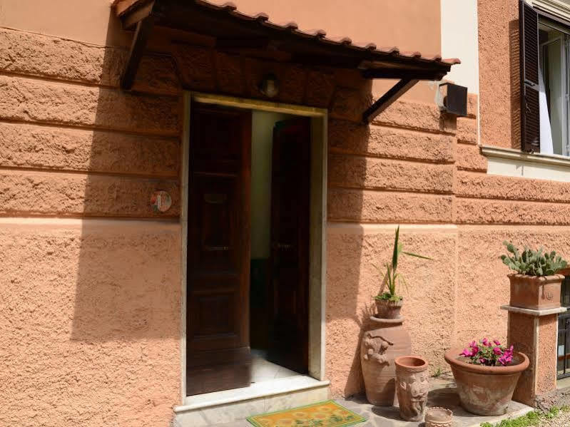 A Vinicius Et Mita Bed & Breakfast Roma Dış mekan fotoğraf